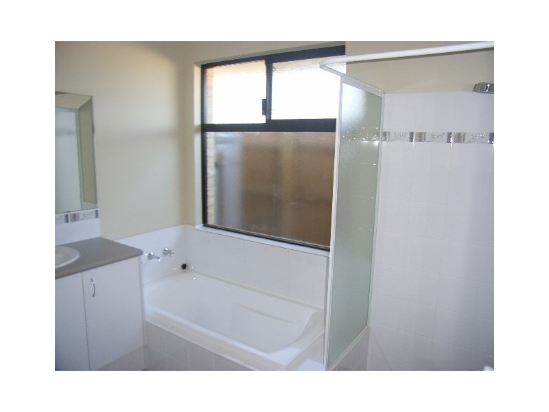 61 Ardmore Parade, Ellenbrook WA 6069