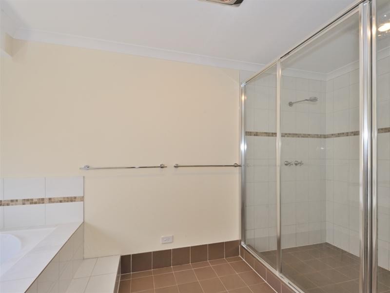 5 Tatton Way, The Vines WA 6069