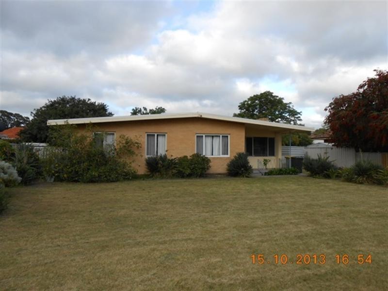 10 Latham Street, Ashfield WA 6054