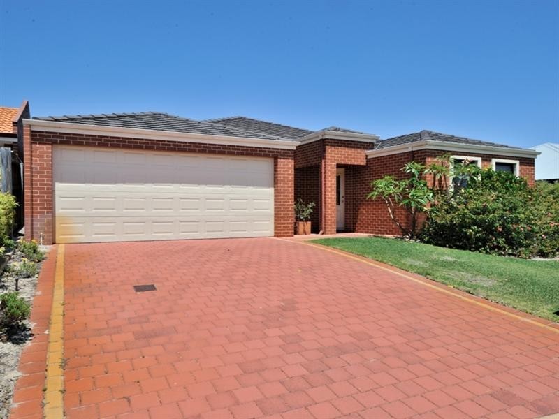 48 Garran Loop, Henley Brook WA 6055