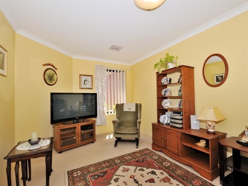 48 Garran Loop, Henley Brook WA 6055