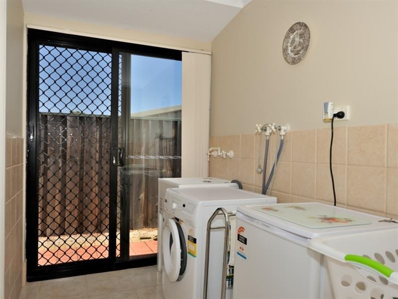 48 Garran Loop, Henley Brook WA 6055