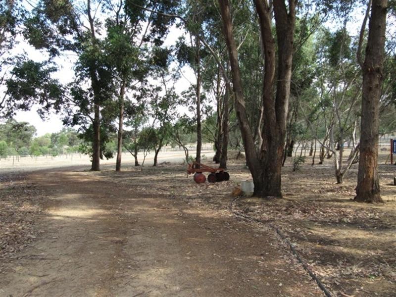 364 Ashmere Drive, Bullsbrook WA 6084