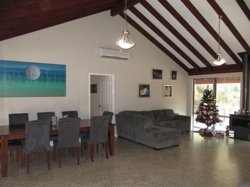 364 Ashmere Drive, Bullsbrook WA 6084