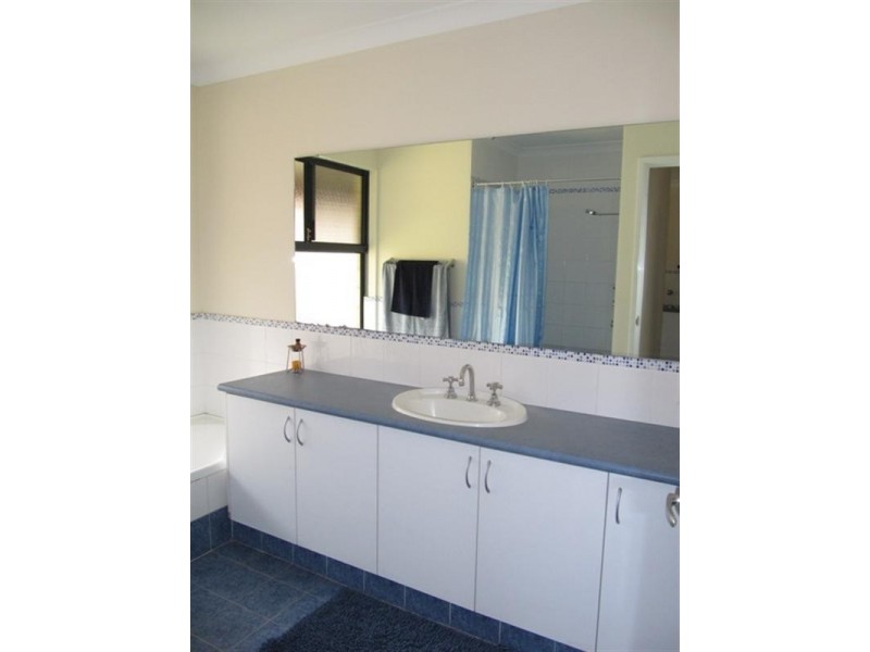 364 Ashmere Drive, Bullsbrook WA 6084