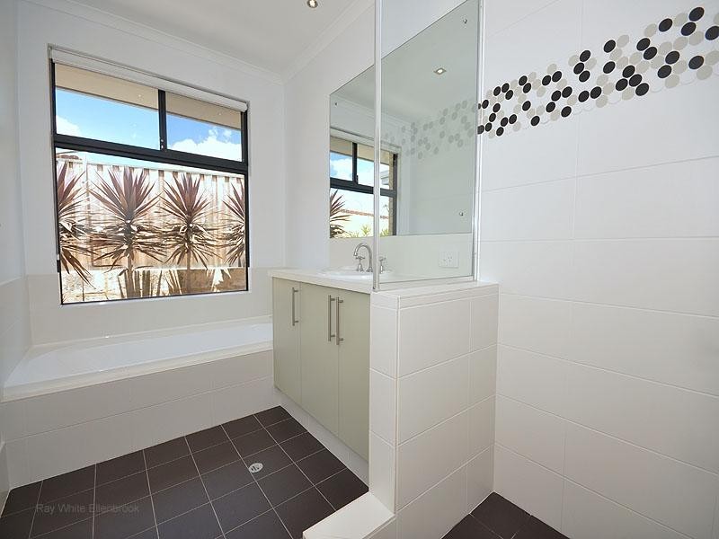 146 Brookmount Drive, Ellenbrook WA 6069