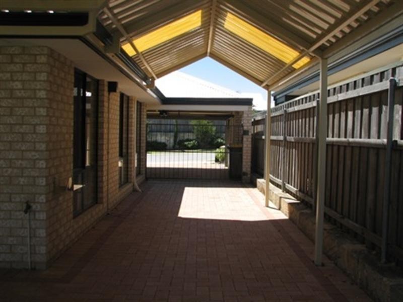 3 Rocklea Crescent, Ellenbrook WA 6069