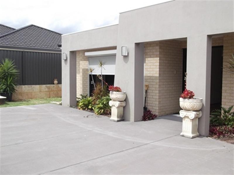 28 Balsam Mews, Aveley WA 6069
