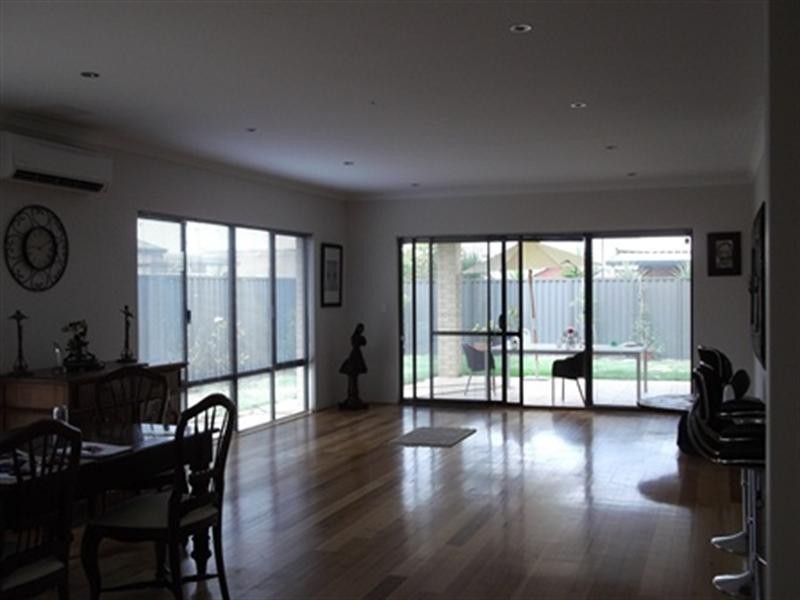 28 Balsam Mews, Aveley WA 6069