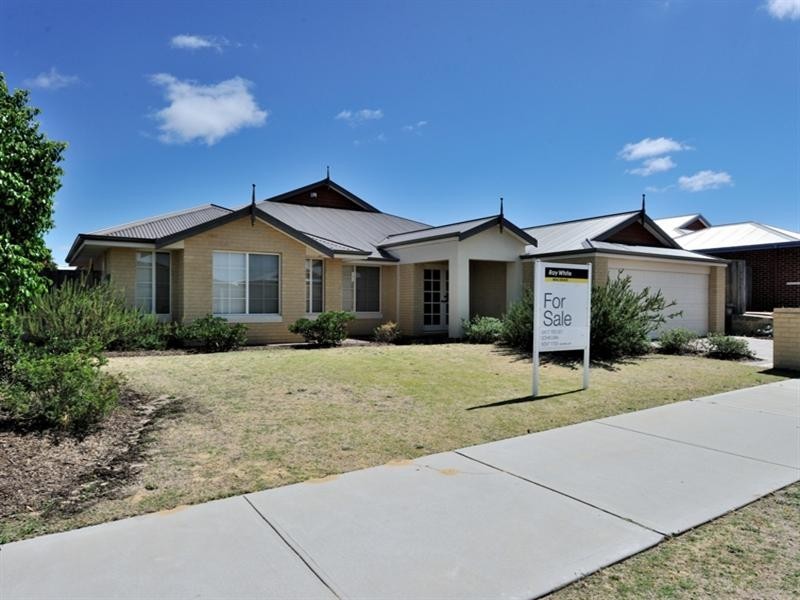 5 Blendon Avenue, Ellenbrook WA 6069