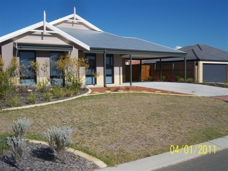8 Belsar Link, Ellenbrook WA 6069