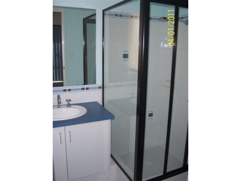 8 Belsar Link, Ellenbrook WA 6069