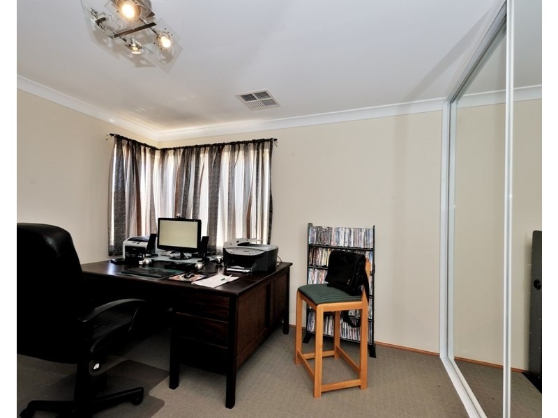 21 Mundego Turn, Ellenbrook WA 6069