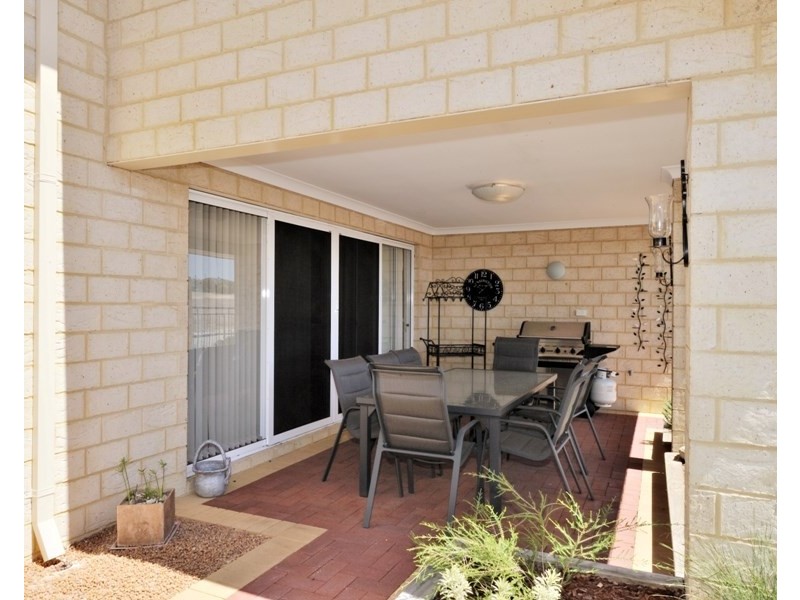 21 Mundego Turn, Ellenbrook WA 6069
