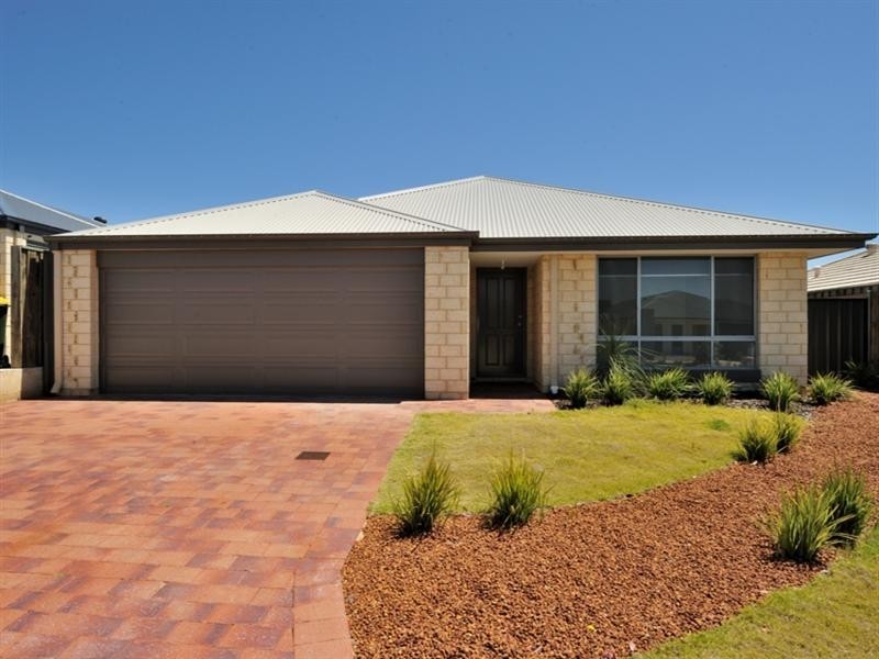 12 Solway Brace, Ellenbrook WA 6069