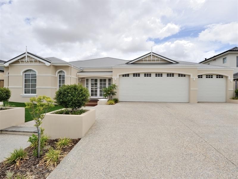 23 Longview Way, The Vines WA 6069