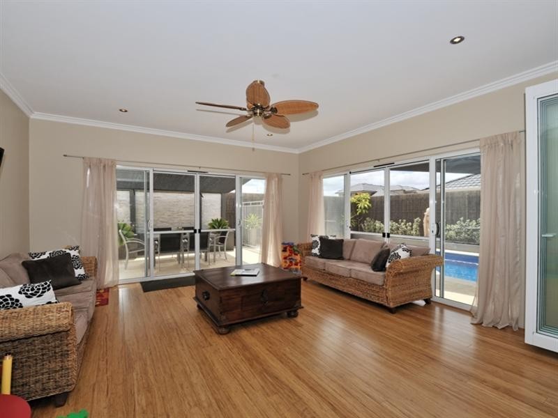 23 Longview Way, The Vines WA 6069