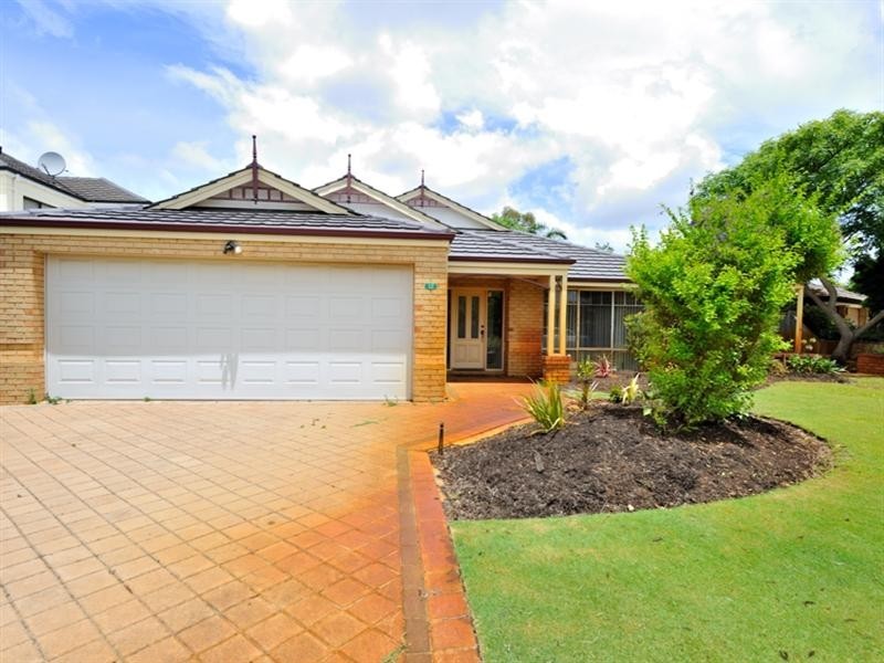 12 Chandon Terrace, The Vines WA 6069