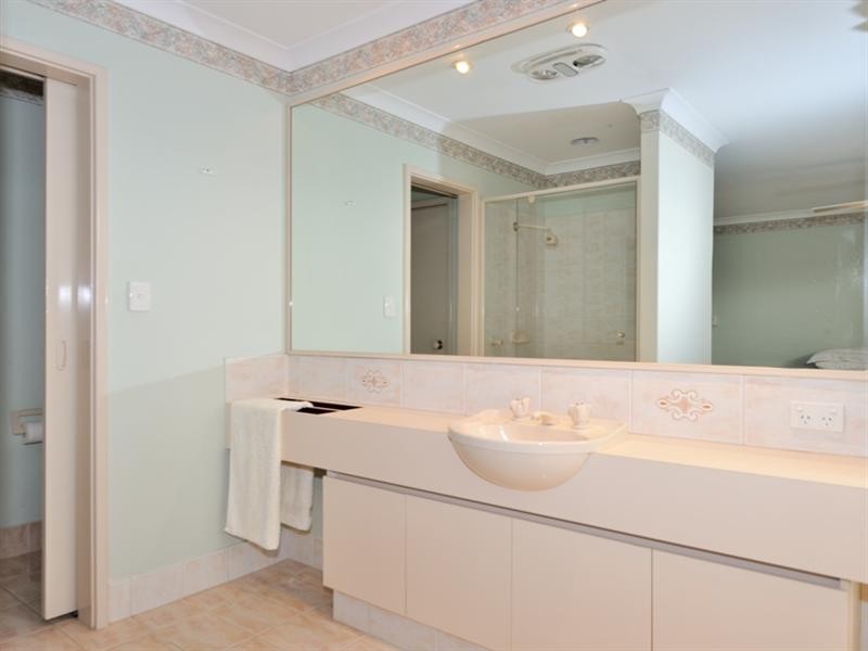 12 Chandon Terrace, The Vines WA 6069