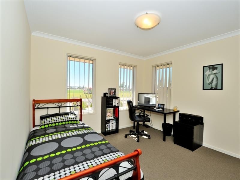 34 Harberton Parkway, Ellenbrook WA 6069