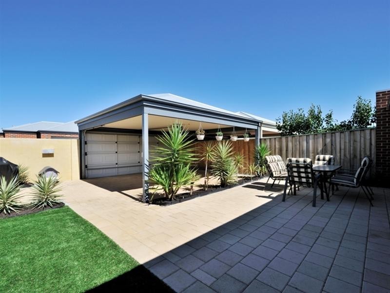 34 Harberton Parkway, Ellenbrook WA 6069