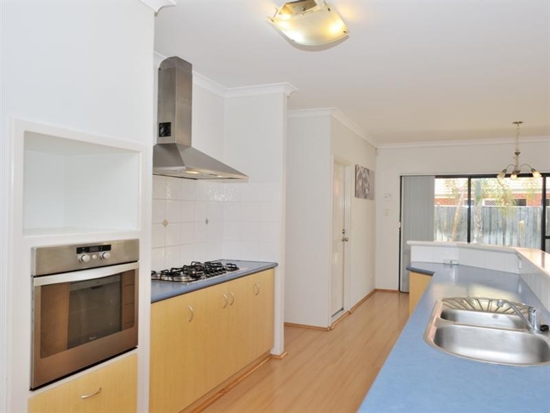 358 Vines Avenue, The Vines WA 6069