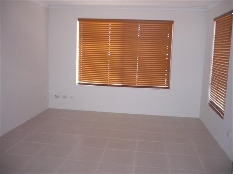 9 Syred Way, Ellenbrook WA 6069