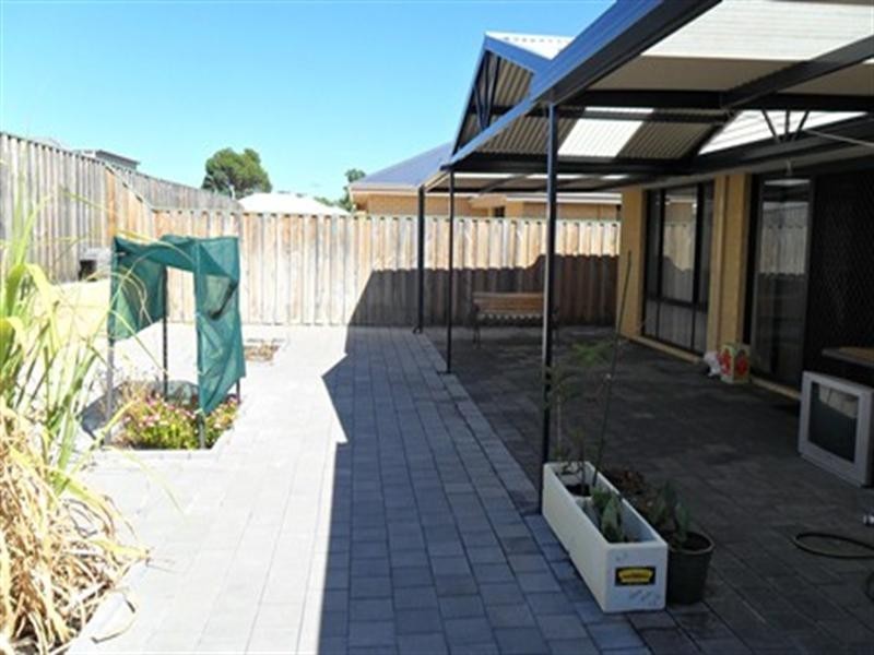 8 Addingham Drive, Ellenbrook WA 6069