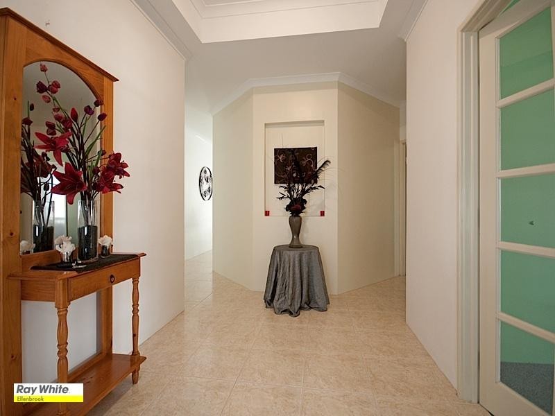 44 Mona Vale Loop, Ellenbrook WA 6069