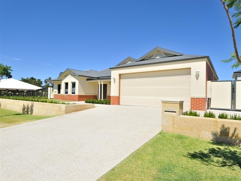 4 Figaro Link, The Vines WA 6069