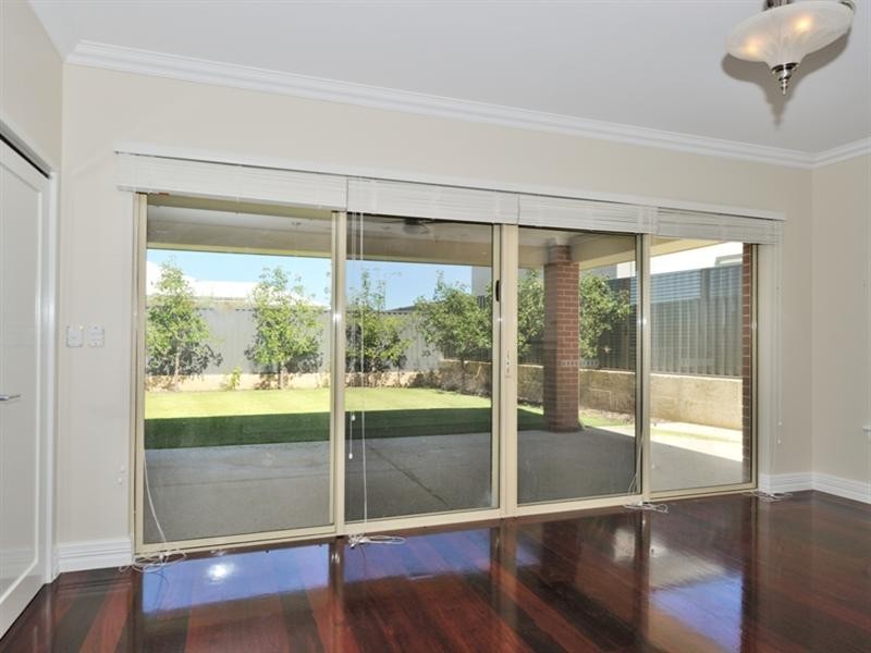 4 Figaro Link, The Vines WA 6069