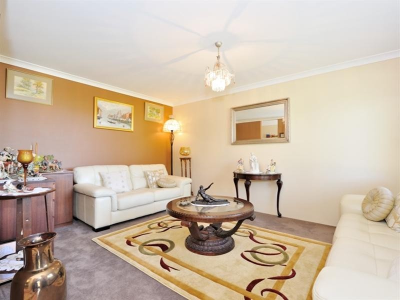 75 Vaucluse Crescent, Ellenbrook WA 6069