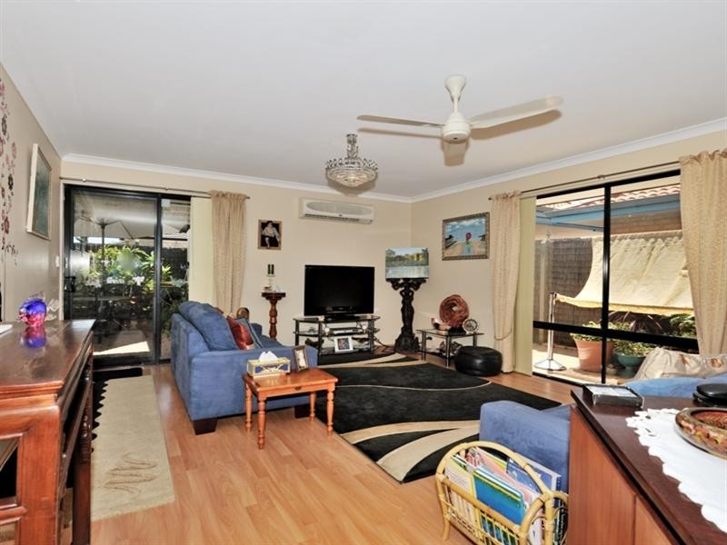 75 Vaucluse Crescent, Ellenbrook WA 6069