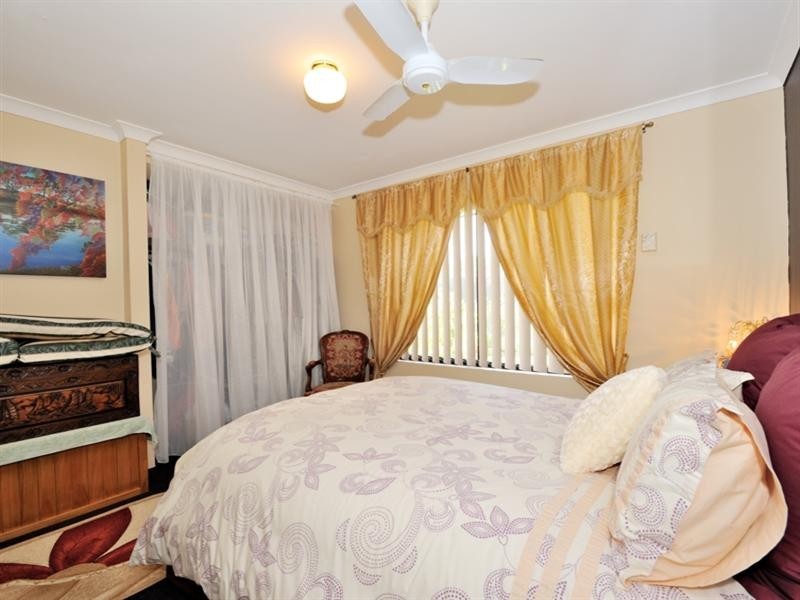 75 Vaucluse Crescent, Ellenbrook WA 6069