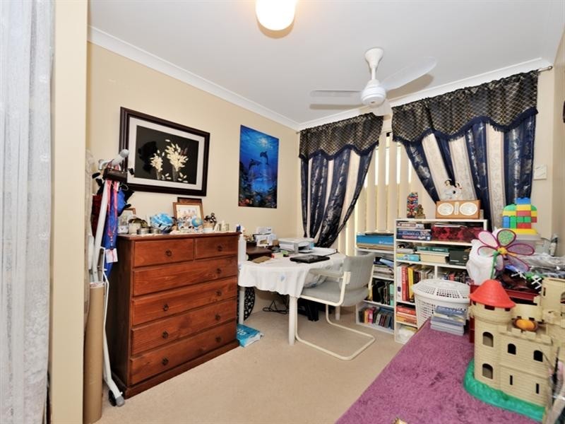 75 Vaucluse Crescent, Ellenbrook WA 6069