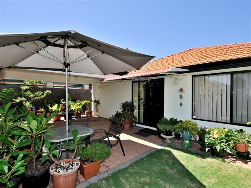 75 Vaucluse Crescent, Ellenbrook WA 6069