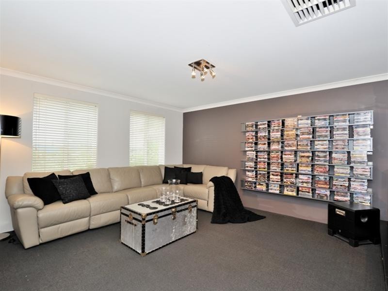 26 Welara Circle, Henley Brook WA 6055