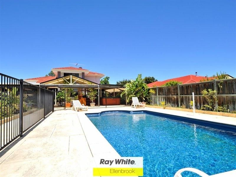30 Cabernet Place, The Vines WA 6069