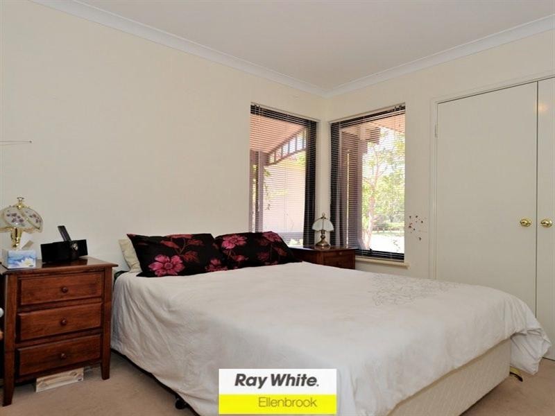 30 Cabernet Place, The Vines WA 6069