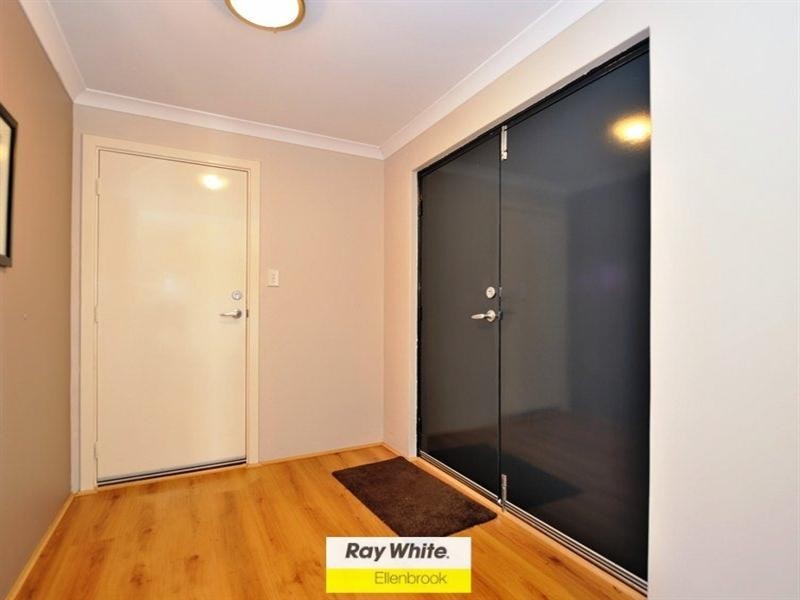 5 Woburn Park Avenue, Ellenbrook WA 6069