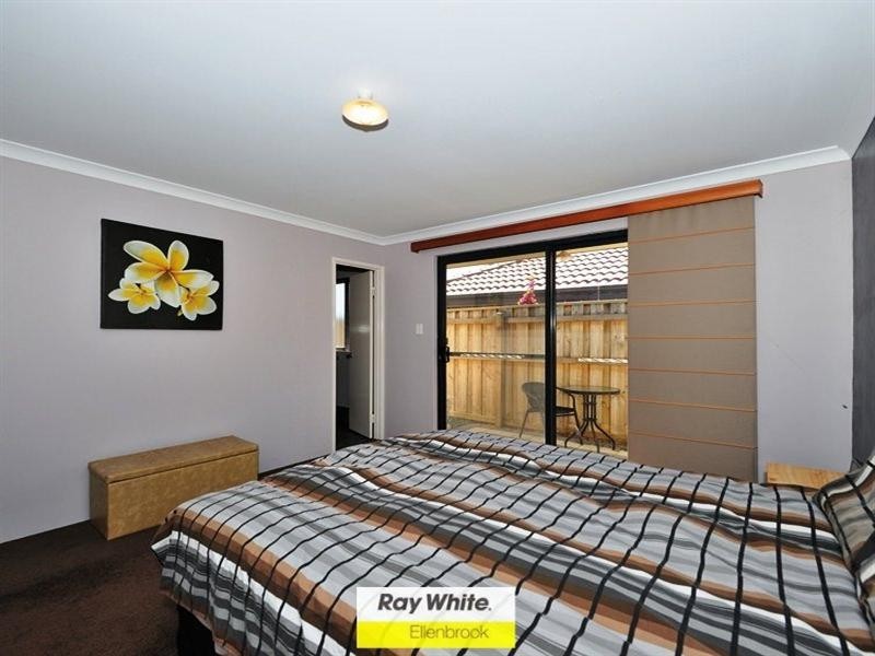 5 Woburn Park Avenue, Ellenbrook WA 6069