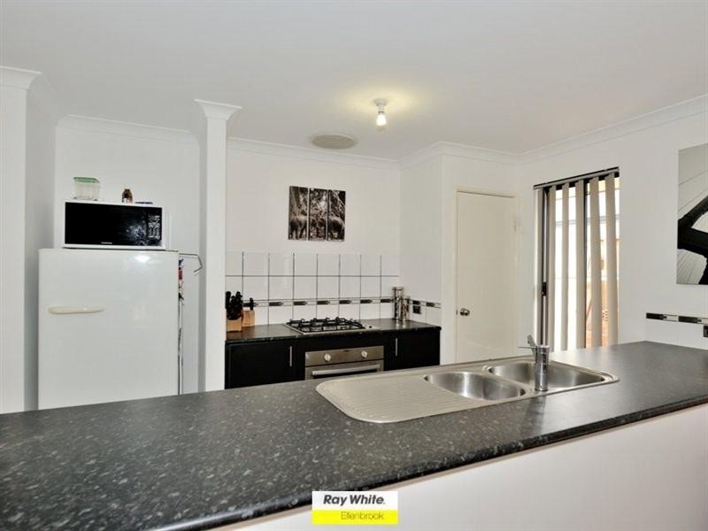 152 Elmridge Parkway, Ellenbrook WA 6069