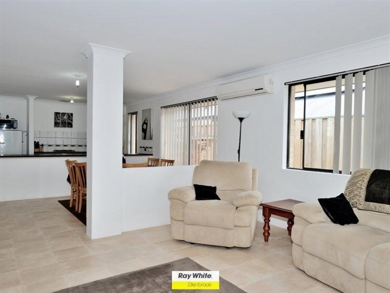 152 Elmridge Parkway, Ellenbrook WA 6069