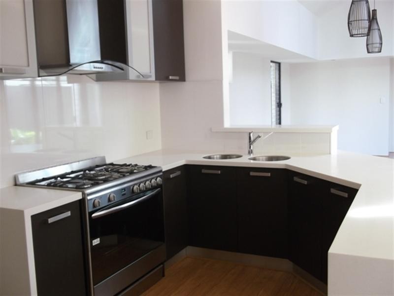 12 Wesley Way, Aveley WA 6069