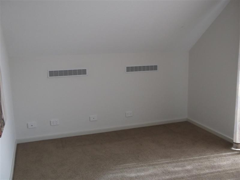 12 Wesley Way, Aveley WA 6069