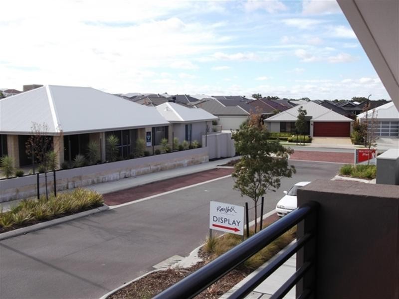 12 Wesley Way, Aveley WA 6069