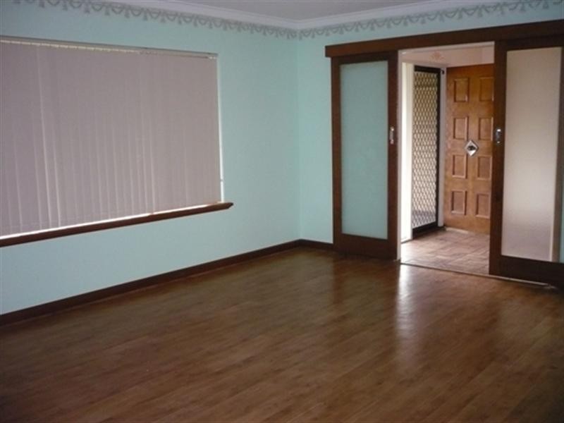 9 Highman Street, South Guildford WA 6055