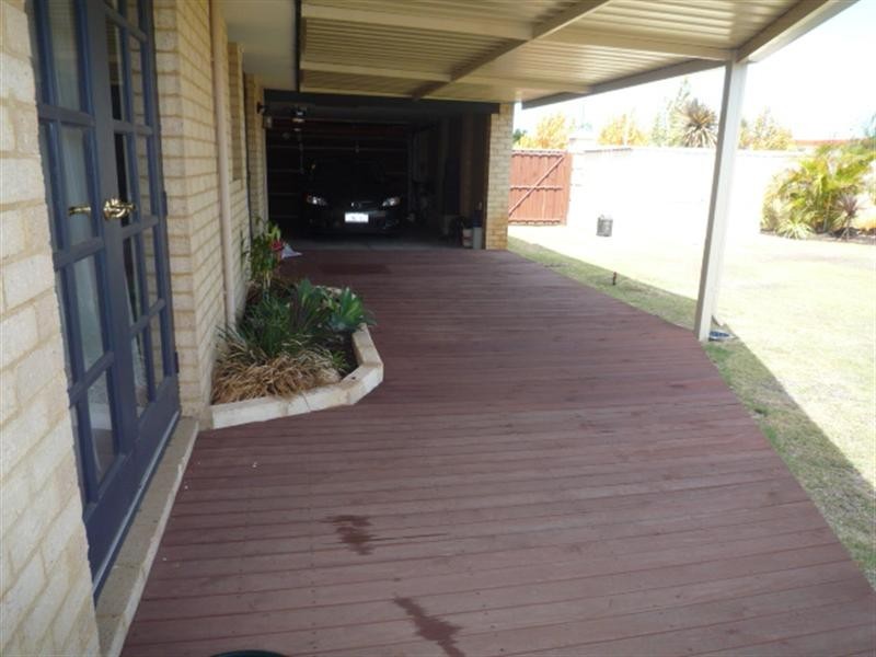 6 Louisa Grove, Ellenbrook WA 6069