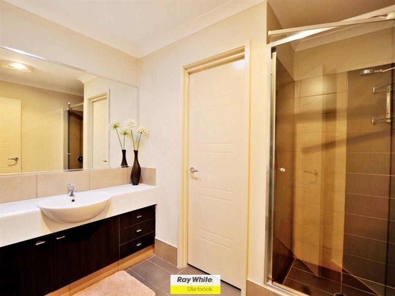 23 Bundaleer Avenue, Ellenbrook WA 6069