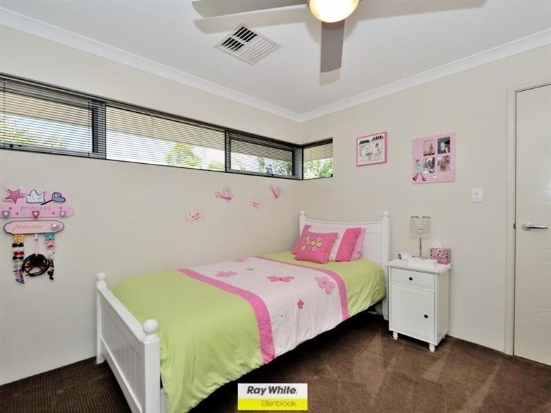 23 Bundaleer Avenue, Ellenbrook WA 6069